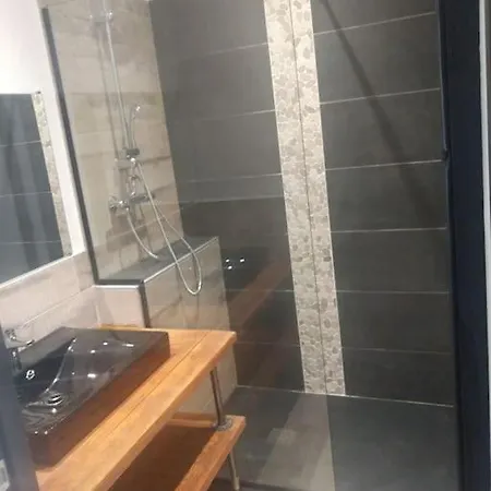 Hébergement de vacances Loft Sur Avignon Avec Jacuzzi